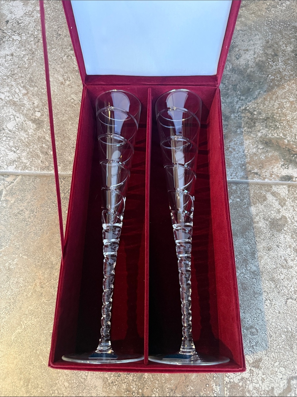 Crystal Legends Champagne Flutes, by Godinger.  Clear Twisted Stem Set of 2